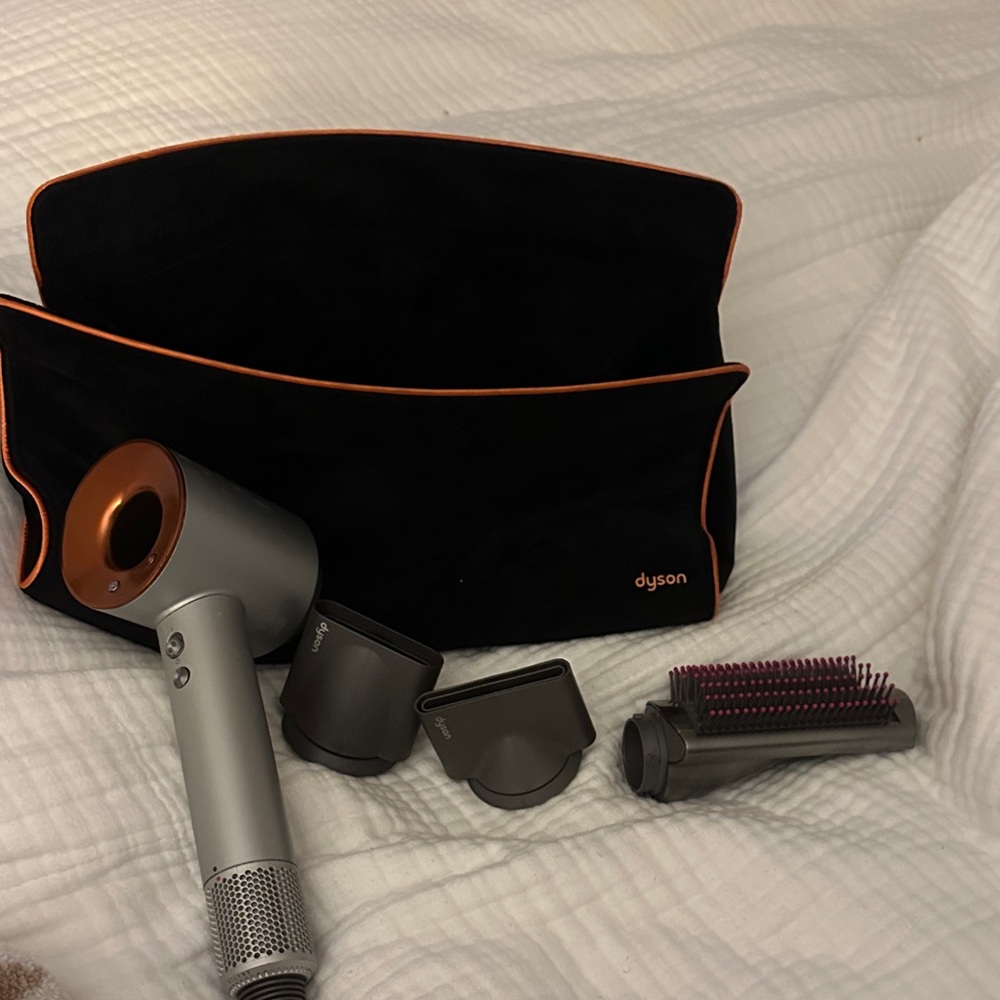 Dyson Supersonic Hair Dryer in Silver and Orange